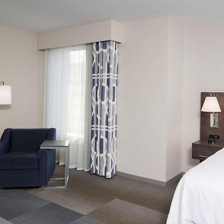 Hampton Inn & Suites Indianapolis-Keystone, In Dış mekan fotoğraf