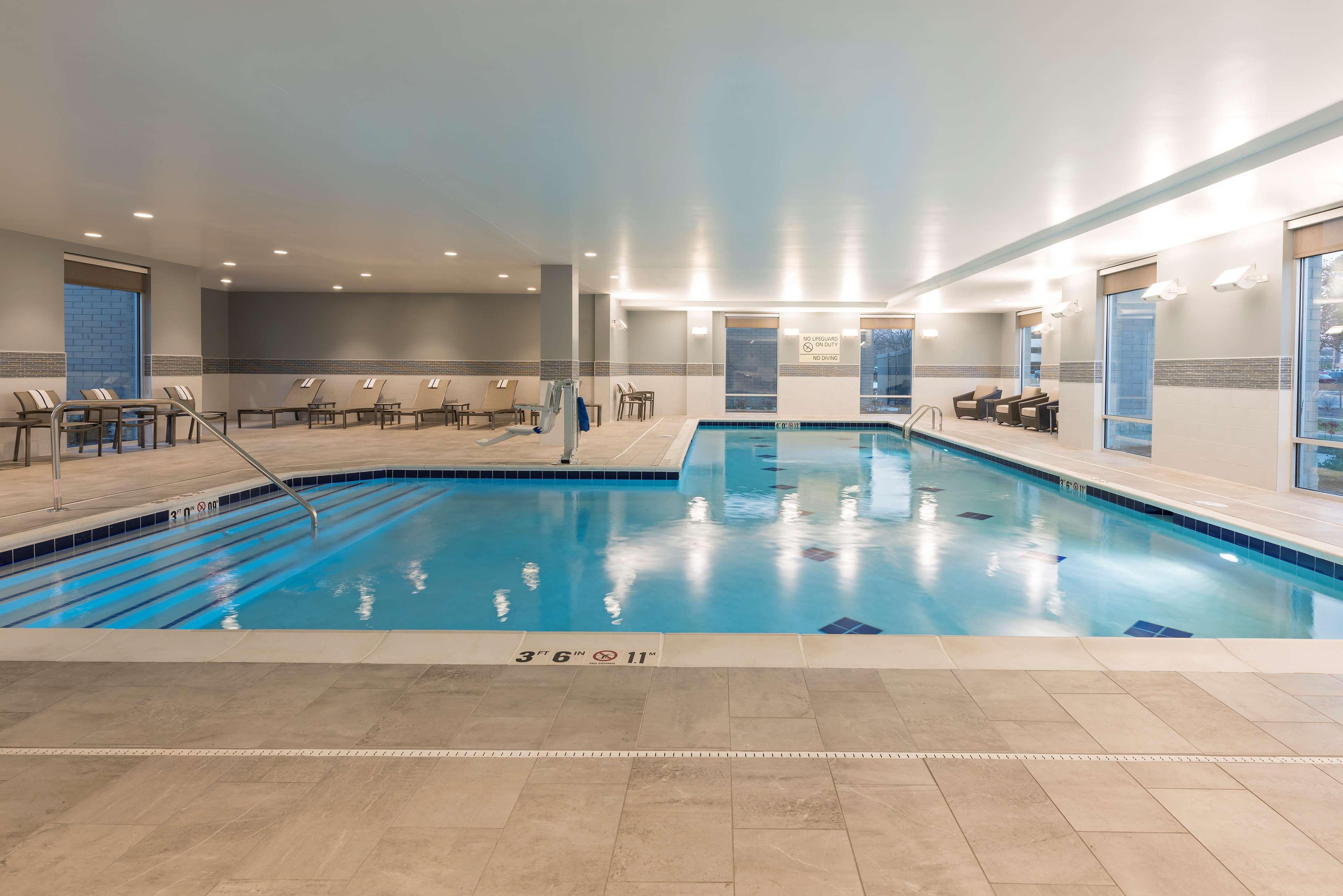 Hampton Inn & Suites Indianapolis-Keystone, In Dış mekan fotoğraf