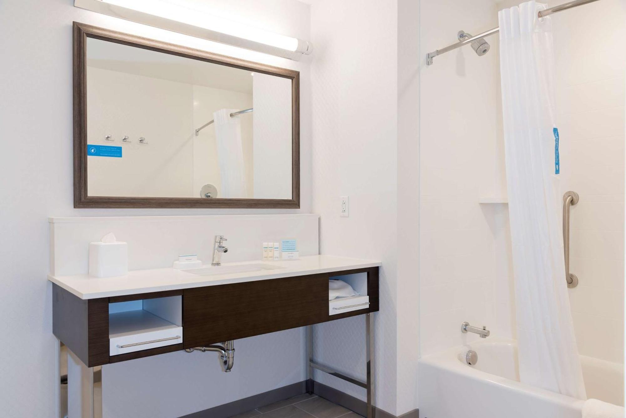 Hampton Inn & Suites Indianapolis-Keystone, In Dış mekan fotoğraf