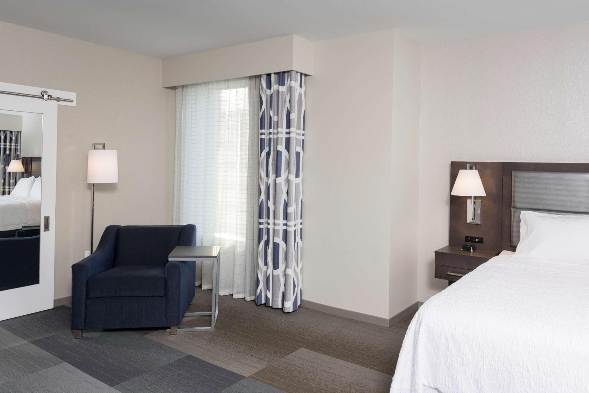 Hampton Inn & Suites Indianapolis-Keystone, In Dış mekan fotoğraf