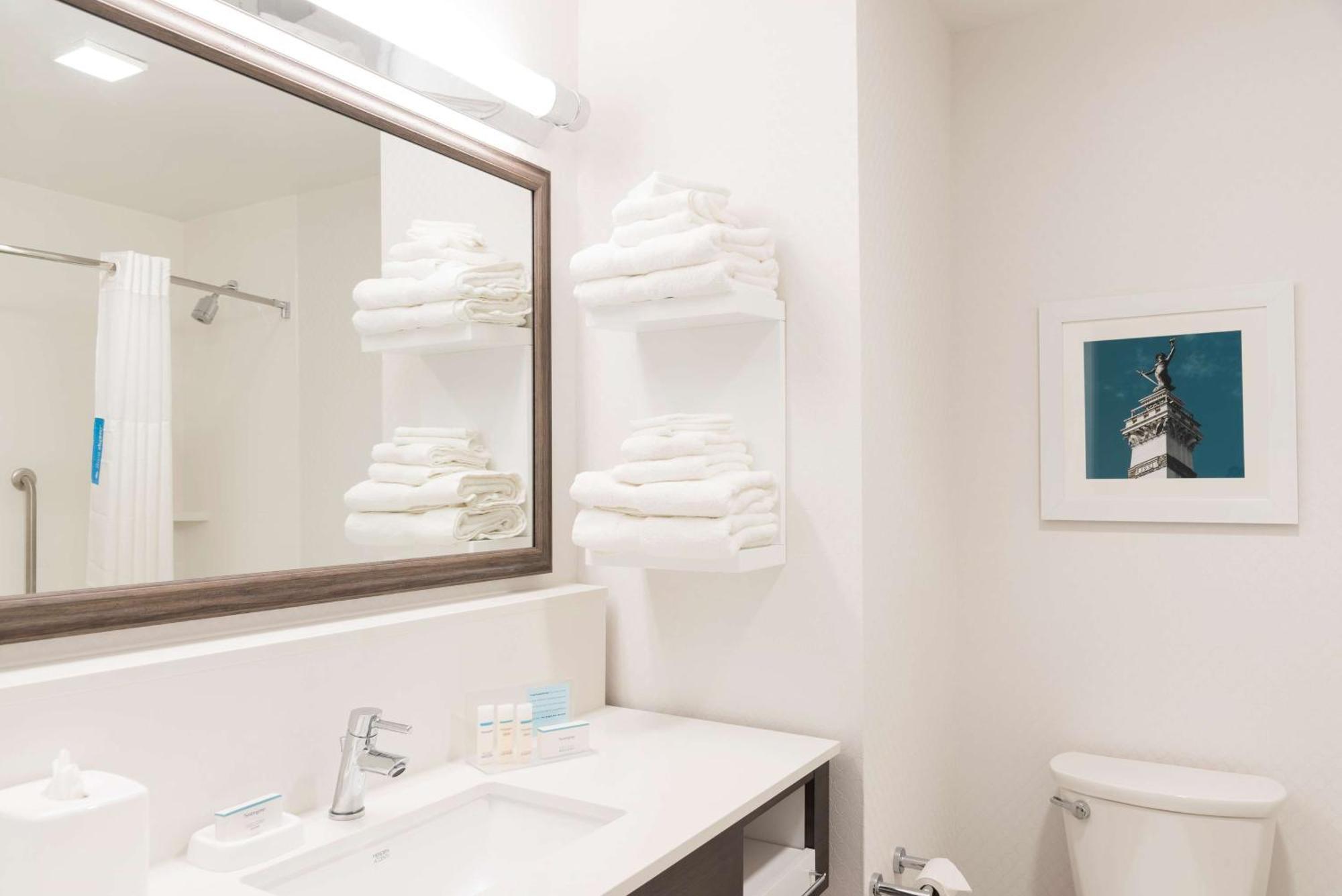 Hampton Inn & Suites Indianapolis-Keystone, In Dış mekan fotoğraf