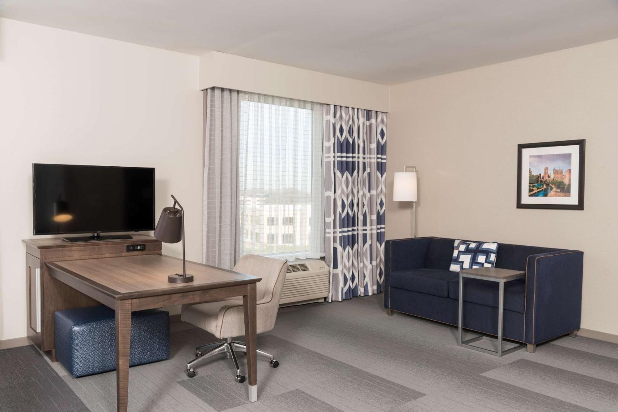 Hampton Inn & Suites Indianapolis-Keystone, In Dış mekan fotoğraf