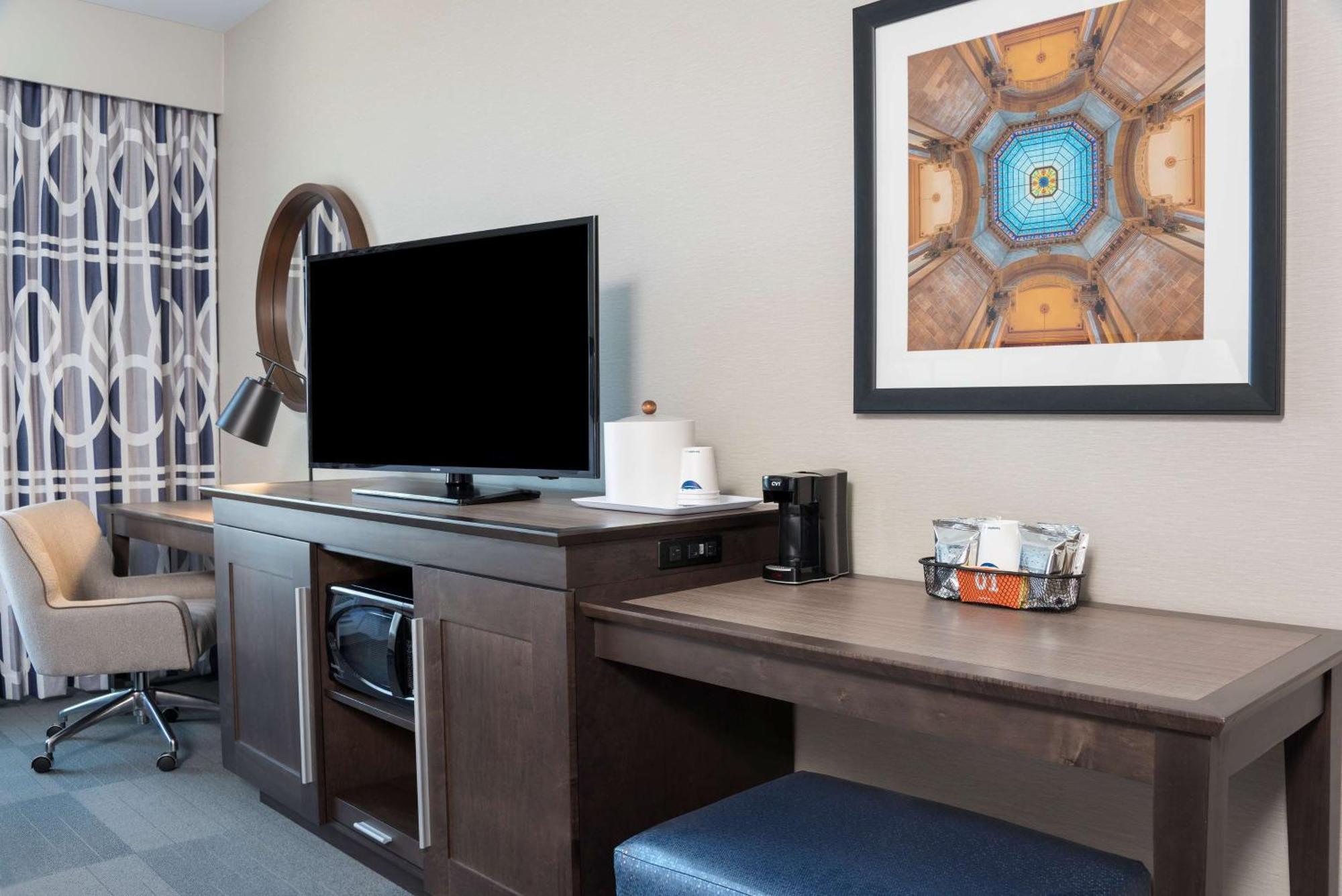 Hampton Inn & Suites Indianapolis-Keystone, In Dış mekan fotoğraf