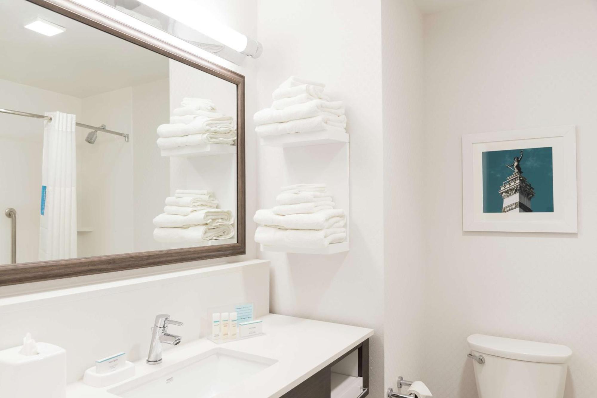 Hampton Inn & Suites Indianapolis-Keystone, In Dış mekan fotoğraf