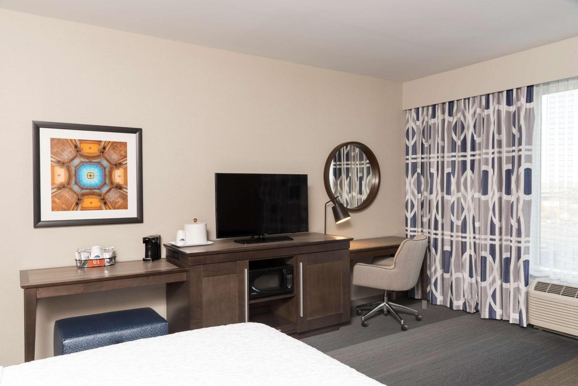 Hampton Inn & Suites Indianapolis-Keystone, In Dış mekan fotoğraf