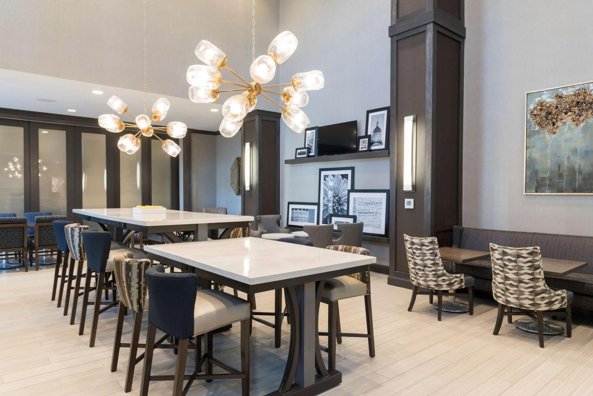 Hampton Inn & Suites Indianapolis-Keystone, In Dış mekan fotoğraf